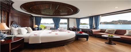 Du thuyền La Casta Regal